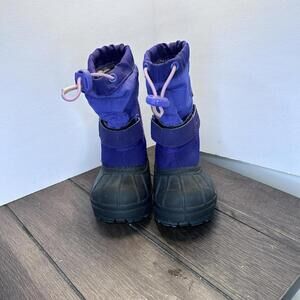 Columbia Snow‎ boots Purple Little Kids Size 6